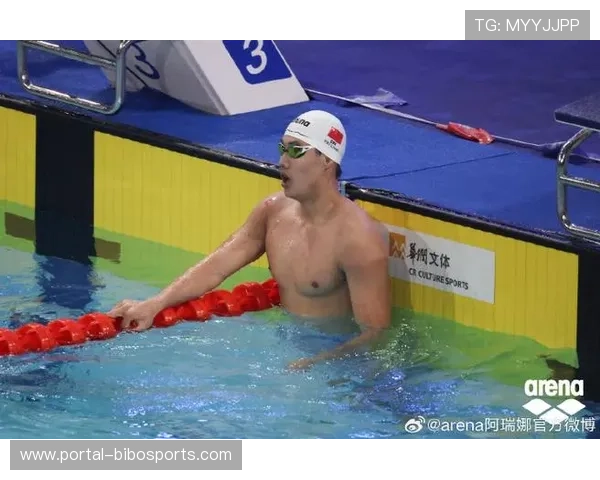 费立纬1500自预赛领先，赵赫廷最后50米逆袭战术复盘